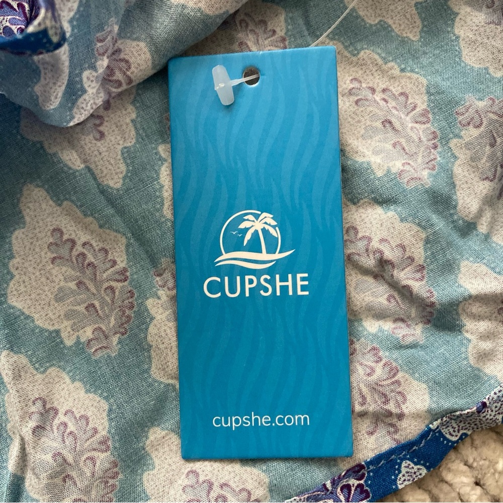 Cupshe Blue Purple Feather Print Halter‎ Maxi Dress NWT Size Small Boho Resort - Picture 9 of 10